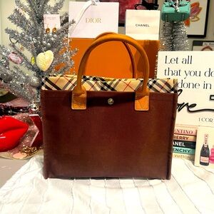 SOLD… Burberry Haymarket leather tote bag